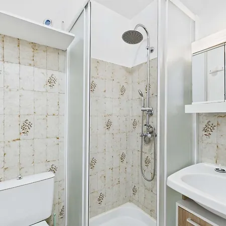 Apartment Proche Au Grau D'agde, Ideal Famille - Fr-1-423-328